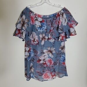 Women's  Floral Top Size L